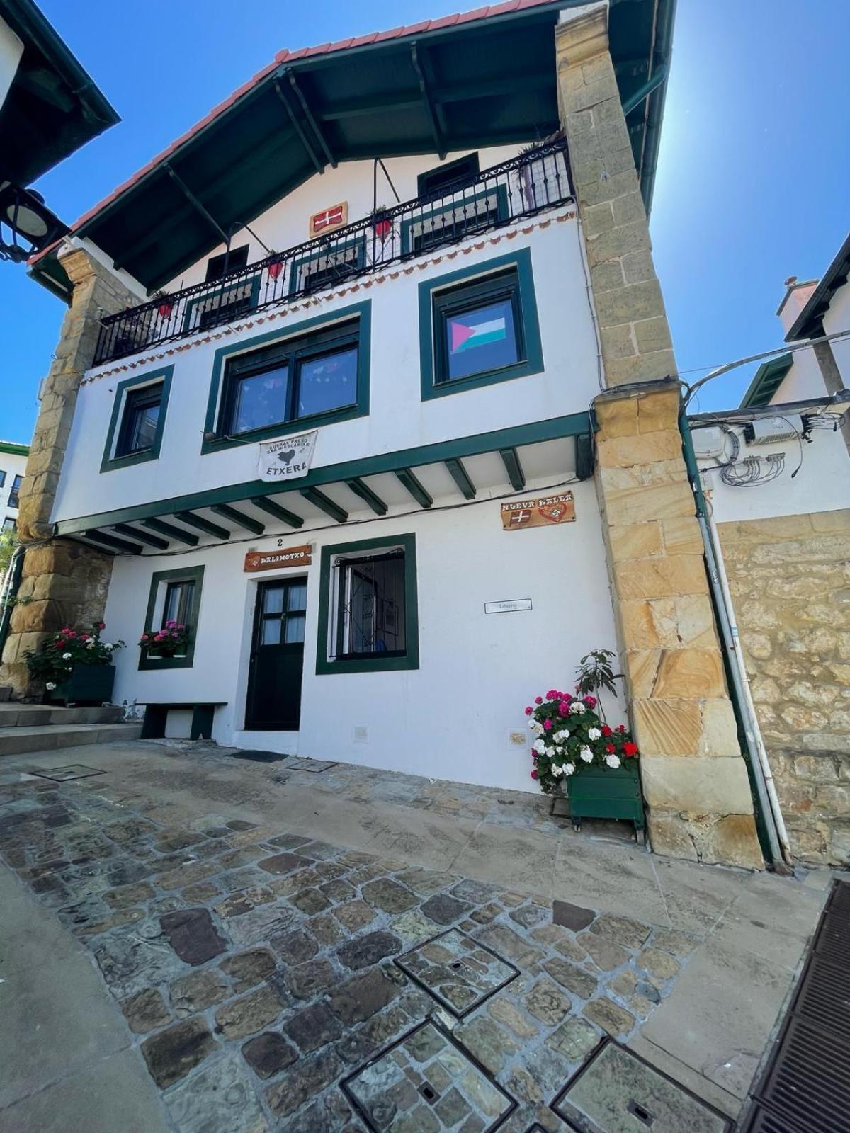 Apartamento Tatoena, Puerto Viejo Getxo Exterior photo